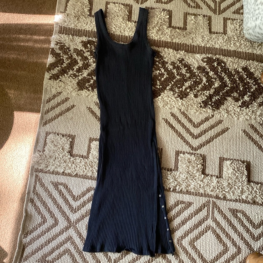 LaBiz ribbed snap slit dress